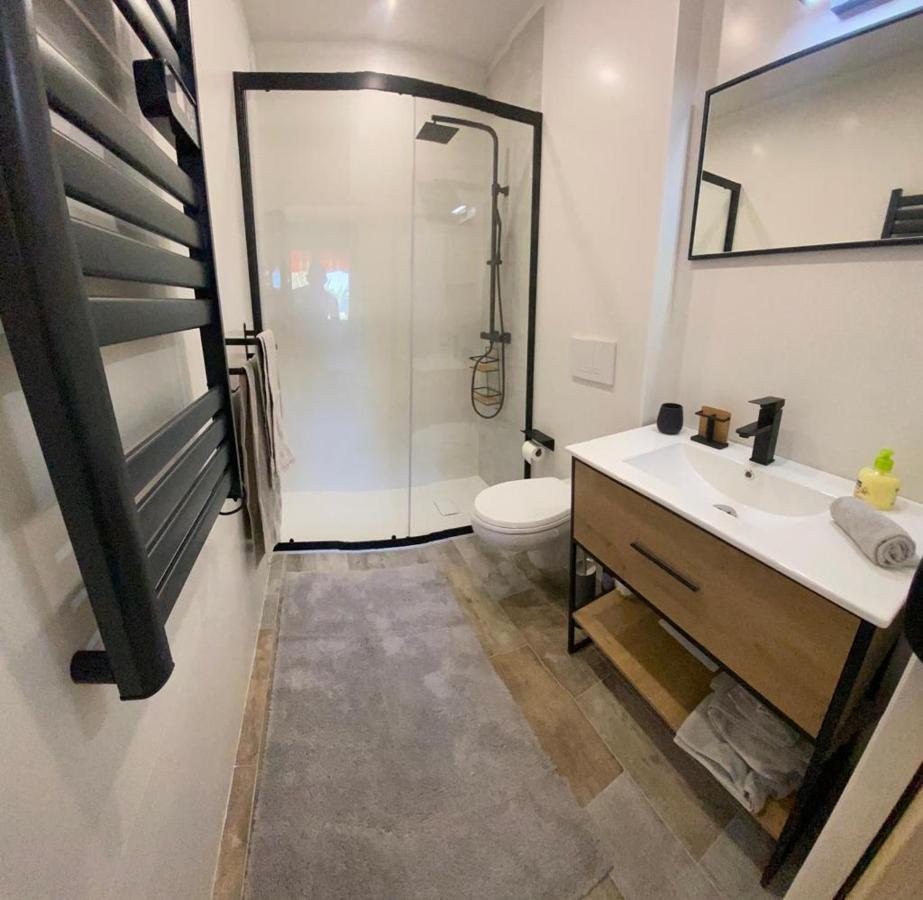 Appartement Vue Mer Avec Place De Parking Privee Sainte-Maxime Exterior foto